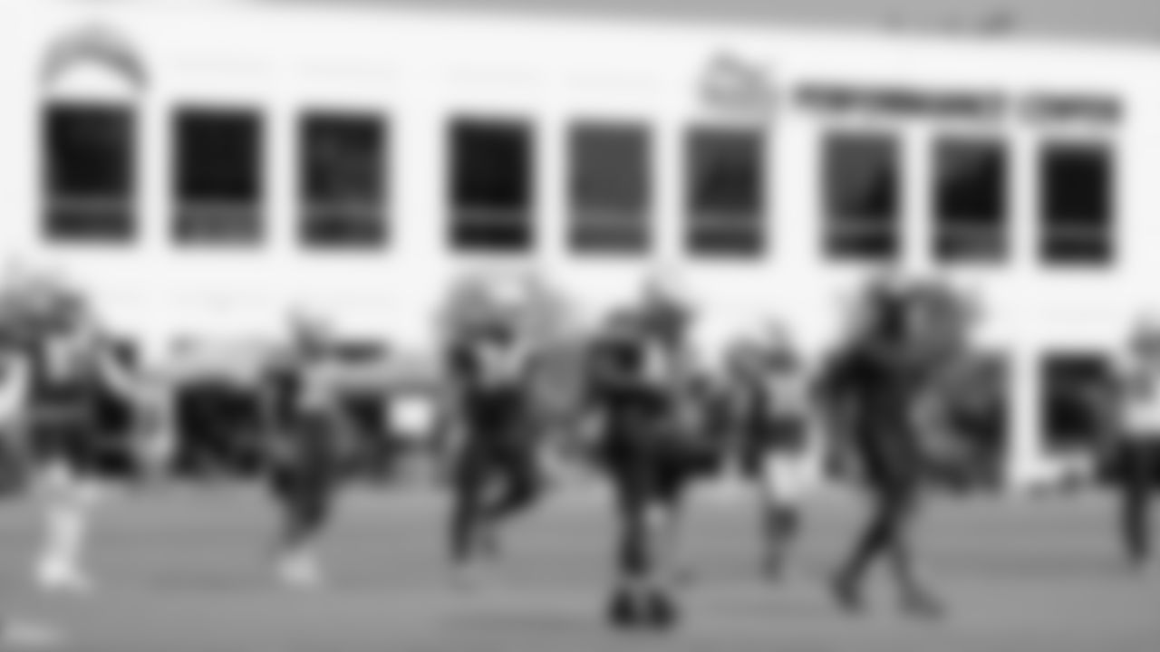 1017_CME_012-8