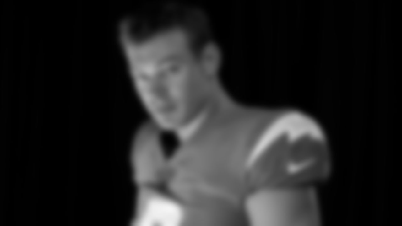 220630_OffenseMediaDay_037