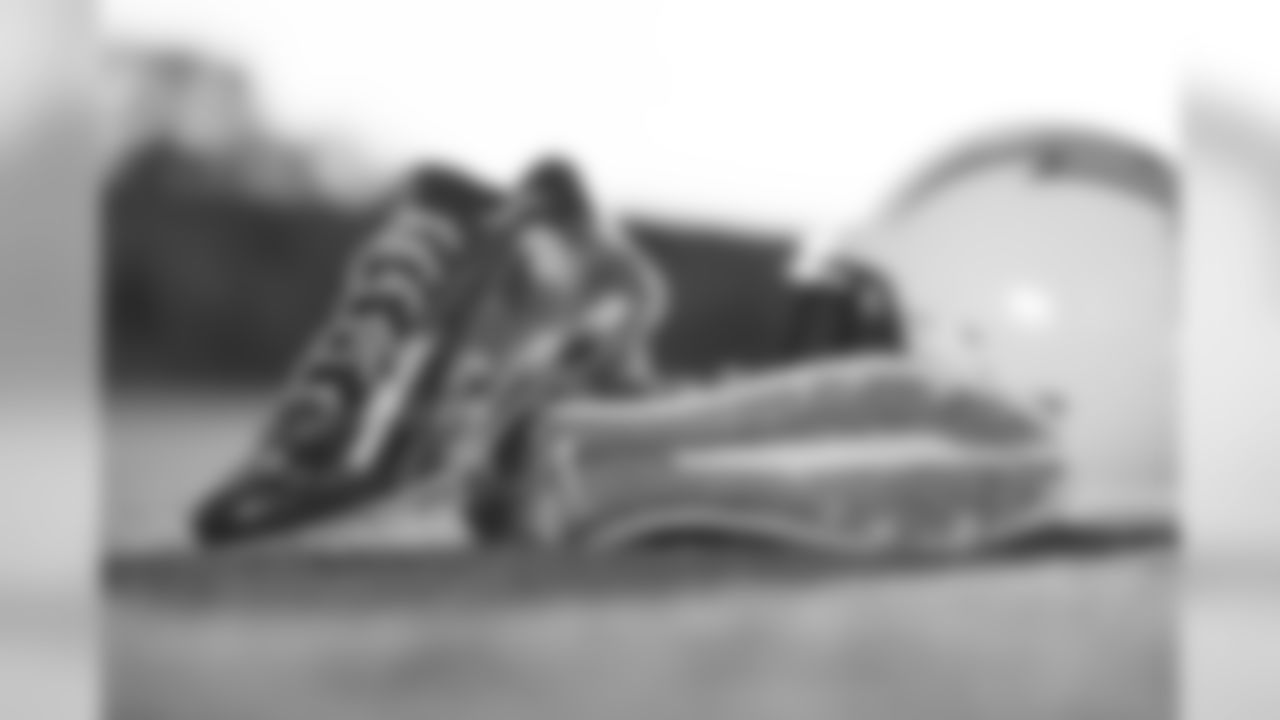 112917_cleats_013.jpg