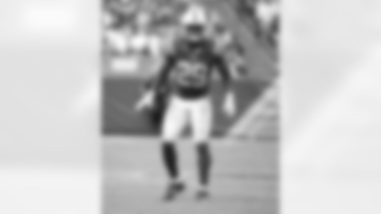 Week 5: LAC vs. NYG - Travel - Casey Hayward