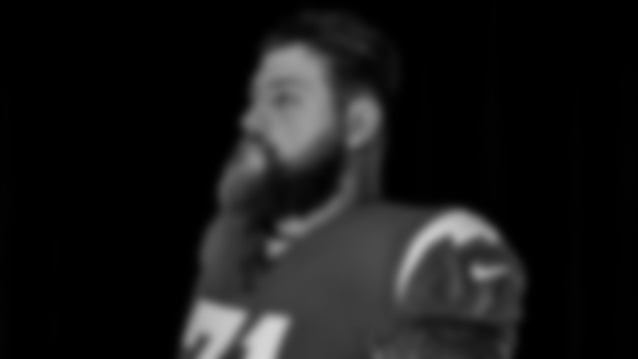 220630_OffenseMediaDay_031