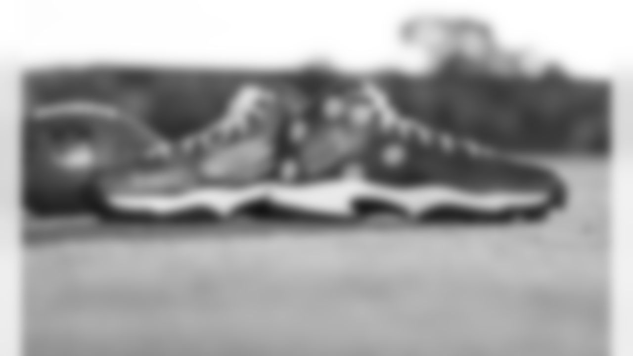 112917_cleats_005.jpg