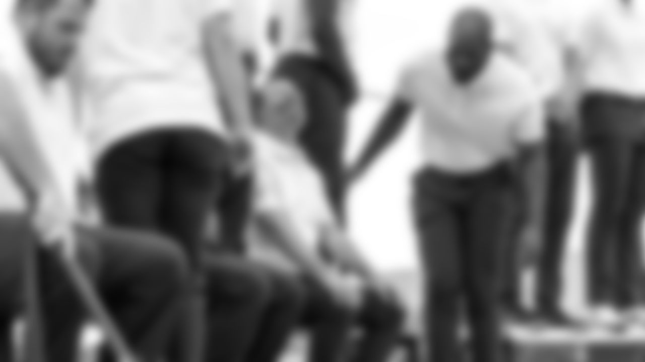 210918_TeamPhotoBtS_001