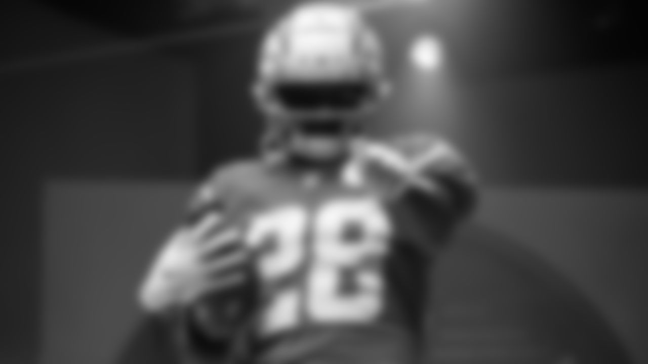 220630_OffenseMediaDay_060