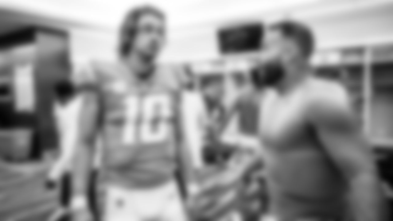 211022_LockerRoom_071