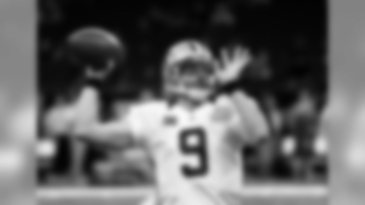 New Orleans Saints quarterback Drew Brees (9) warms up before an NFL football game against the Atlanta Falcons in New Orleans, Monday, Sept. 26, 2016. (AP Photo/Bill Feig)