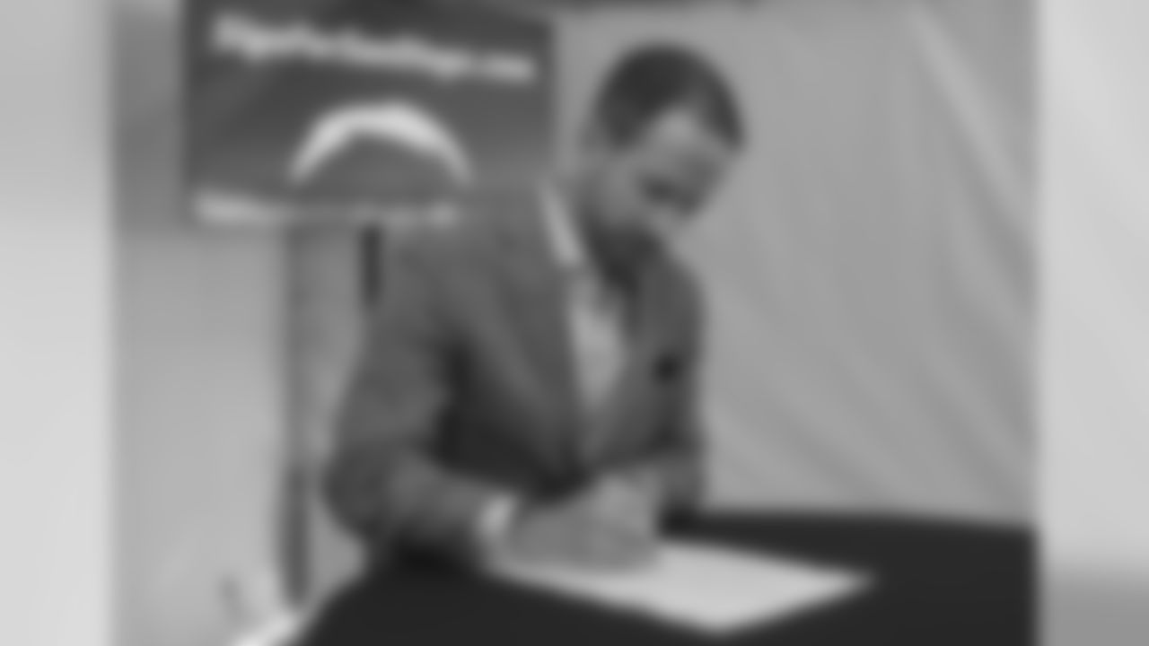 042316_signforsandiego_186.jpg