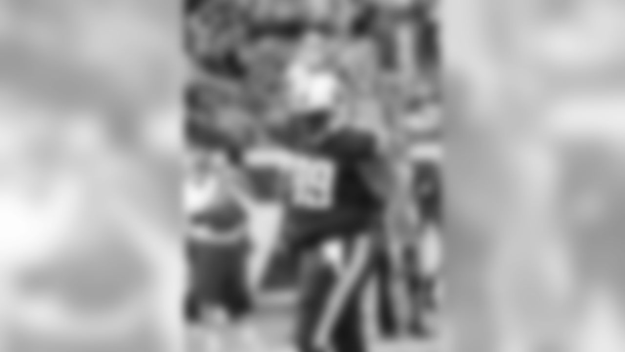 jurrell_casey_ten_de.jpg
