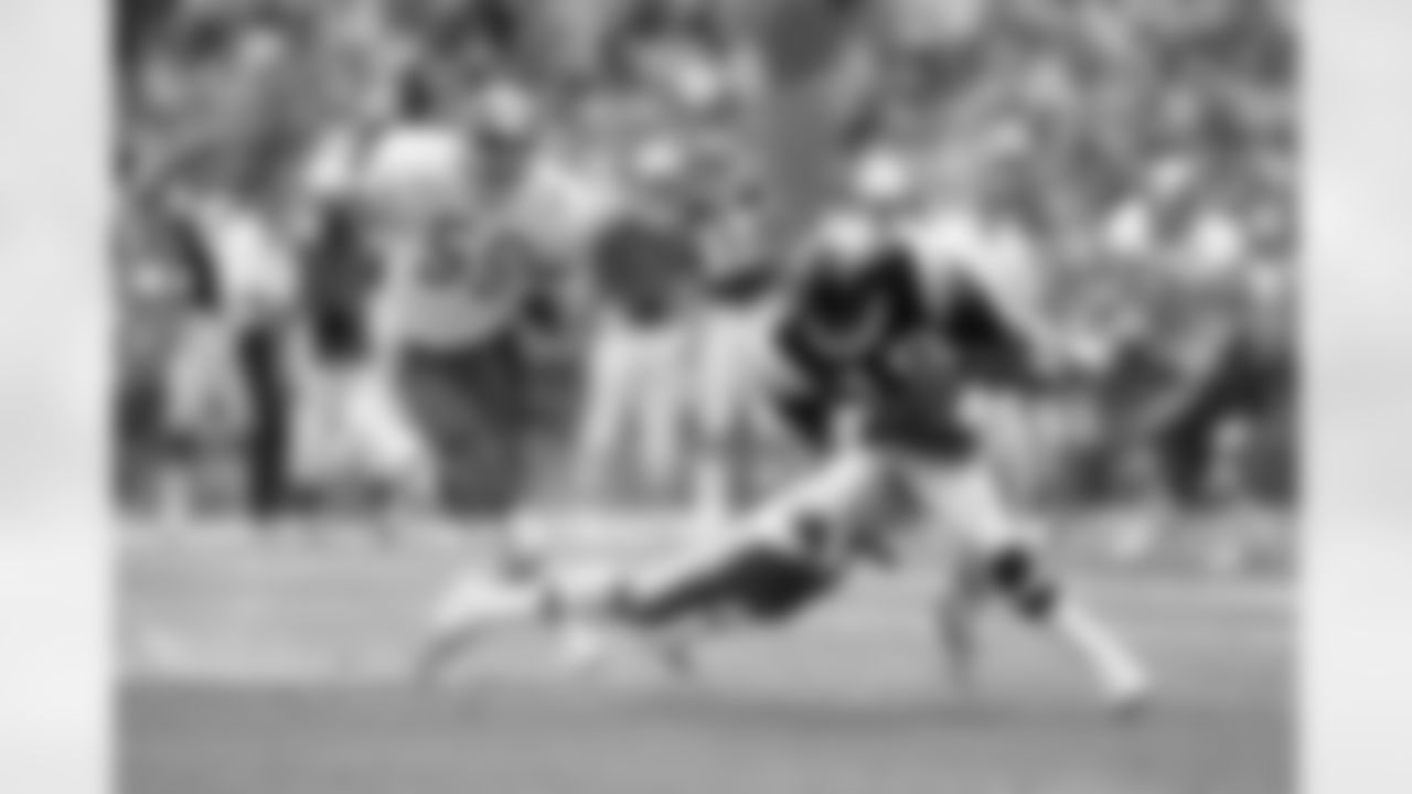 SAN DIEGO - 1985:  Wide receiver Charlie Joiner #18 of the San Diego Chargers runs with the ball as he is being tackled from behind during a game against the Washington Redskins in 1985 at Jack Murphy Stadium in San Diego, California.  (Photo by Rick Stewart/Getty Images)
SAN DIEGO - 1985:  Wide receiver Charlie Joiner #18 of the San Diego Chargers runs with the ball as he is being tackled from behind during a game against the Washington Redskins in 1985 at Jack Murphy Stadium in San Diego, California.  (Photo by Rick Stewart/Getty Images) * Local Caption  Charlie Joiner 
SAN DIEGO - 1985:  Wide receiver Charlie Joiner #18 of the San Diego Chargers runs with the ball as he is being tackled from behind during a game against the Washington Redskins in 1985 at Jack Murphy Stadium in San Diego, California.  (Photo by Rick Stewart/Getty Images)
SAN DIEGO - 1985:  Wide receiver Charlie Joiner #18 of the San Diego Chargers runs with the ball as he is being tackled from behind during a game against the Washington Redskins in 1985 at Jack Murphy Stadium in San Diego, California.  (Photo by Rick Stewart/Getty Images)  Local Caption * Charlie Joiner
