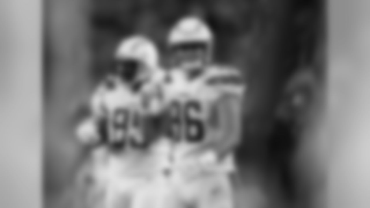 091117_lacvsden_167.jpg