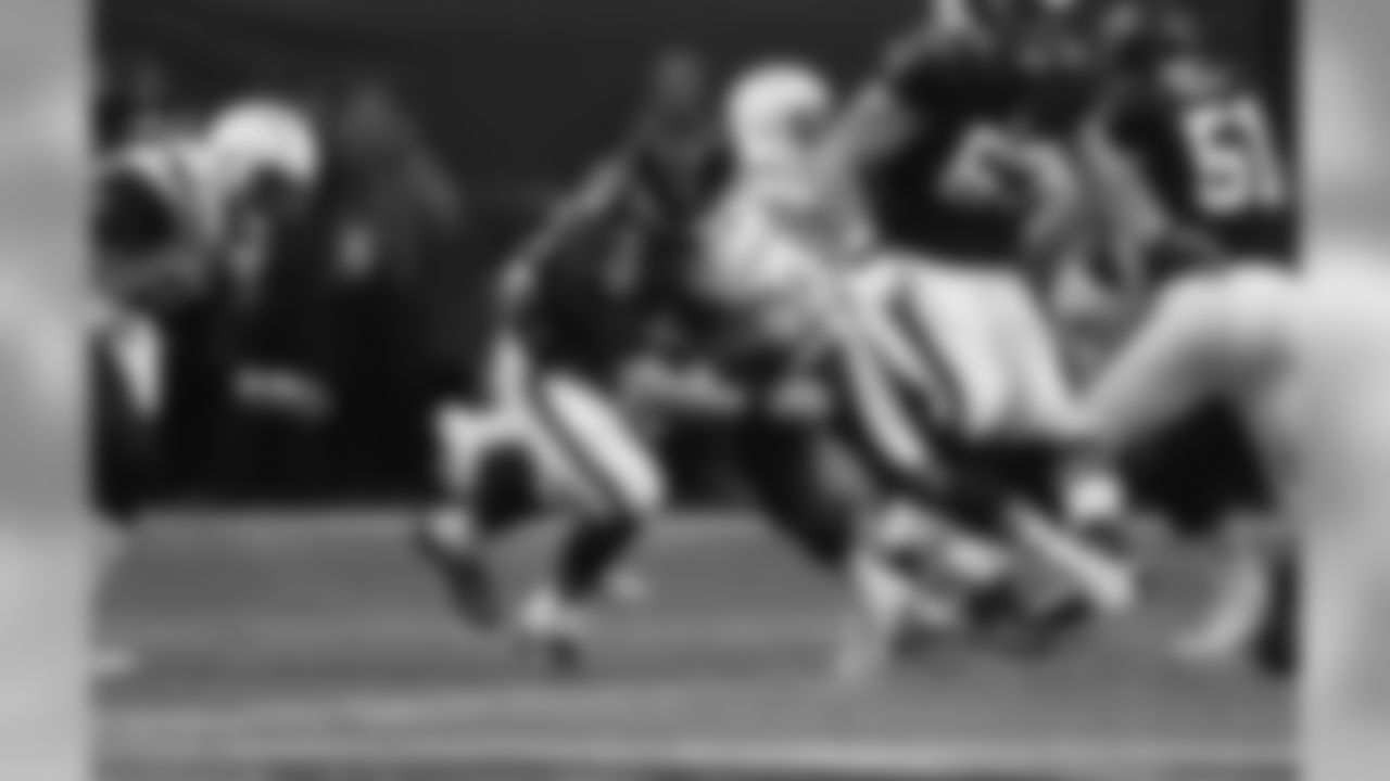 102316_sdvsatl_150_0.jpg