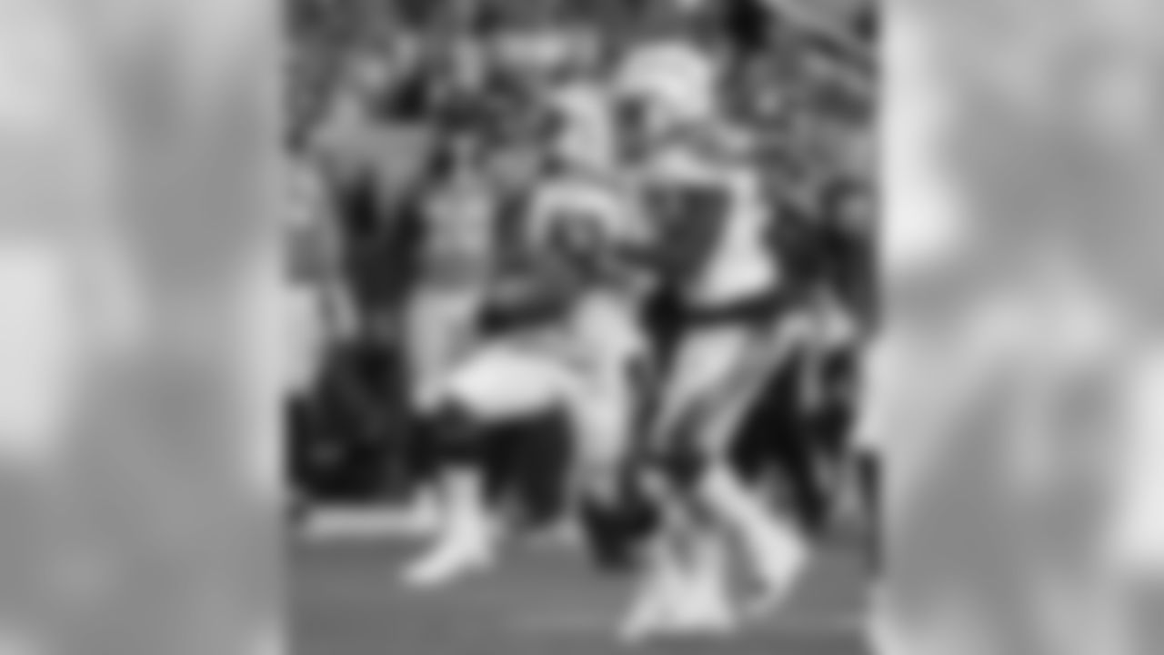 091117_lacvsden_080.jpg
