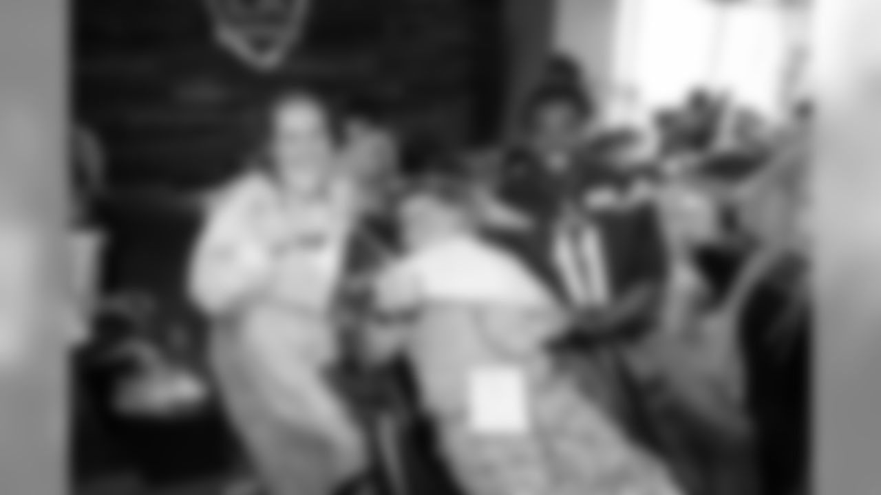 040519_Team_Smile_049