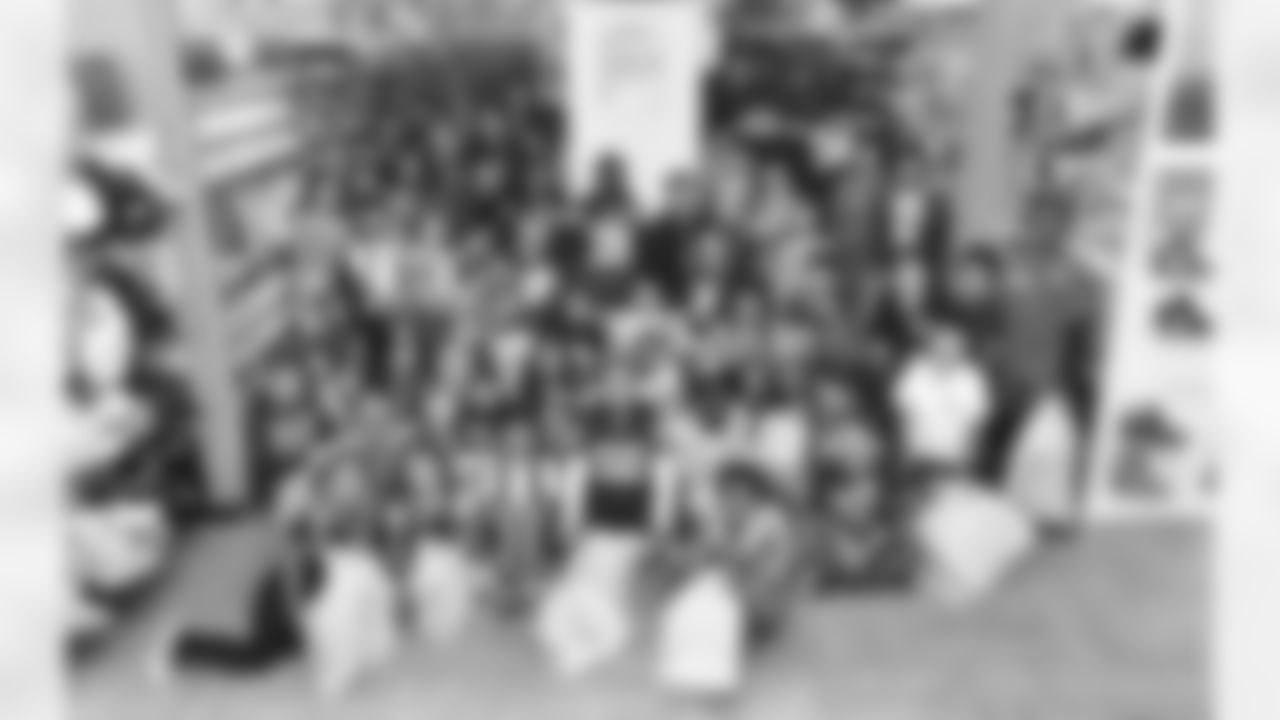 092016_shoe_drive_141.jpg