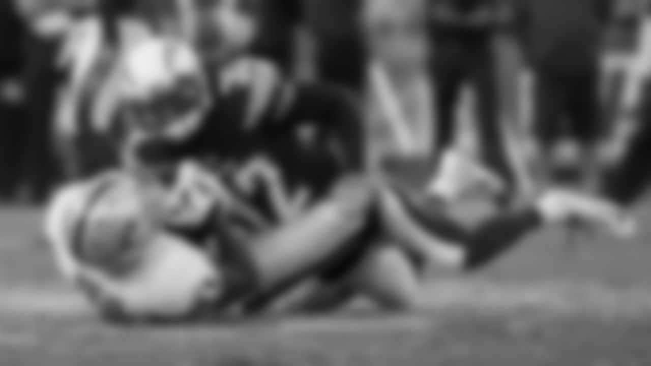 059-111614_OakvsSD_mn_507