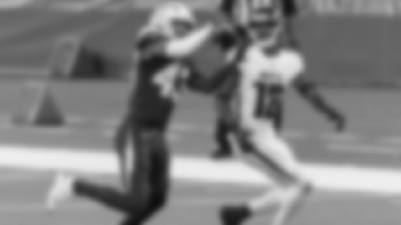 TopShots20_Defense_067