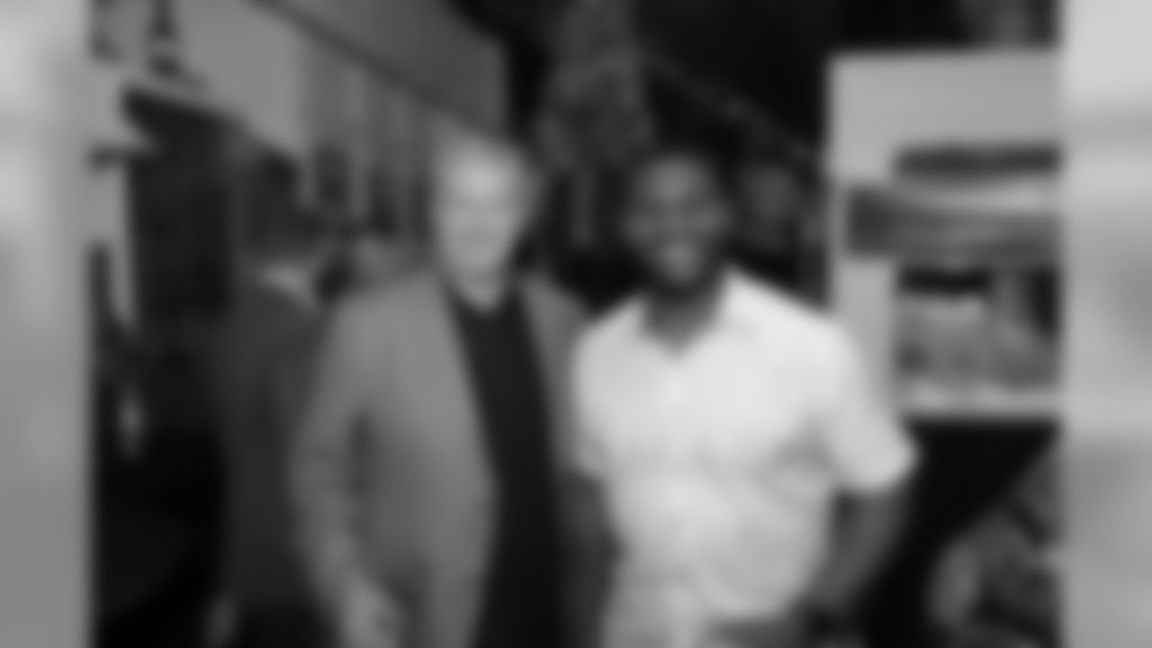 120217_alumni_cannery_013.jpg