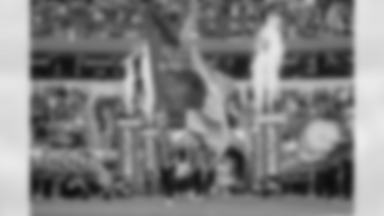 The Los Angeles Chargers play the Las Vegas Raiders on Sunday, October 1, 2023 at SoFi Stadium in Inglewood, CA.
[FINAL SCORE: LAC 24 - LV 17]