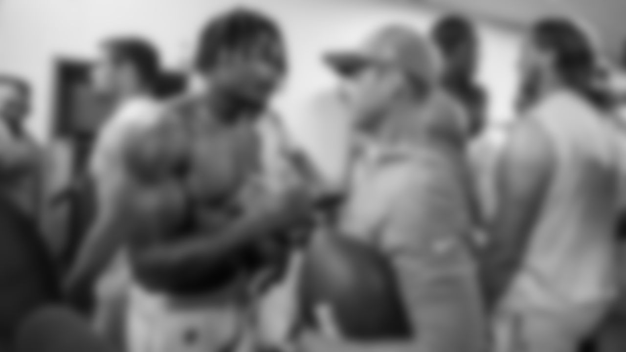 211022_LockerRoom_016
