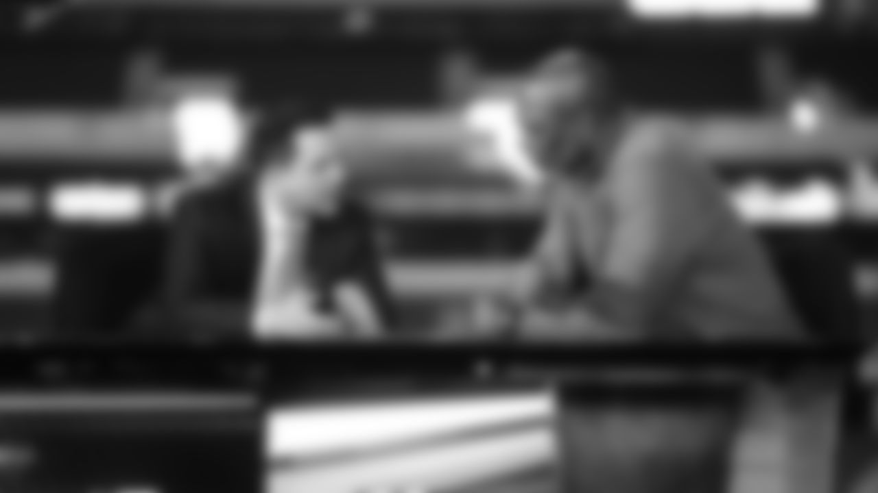 B81I0205