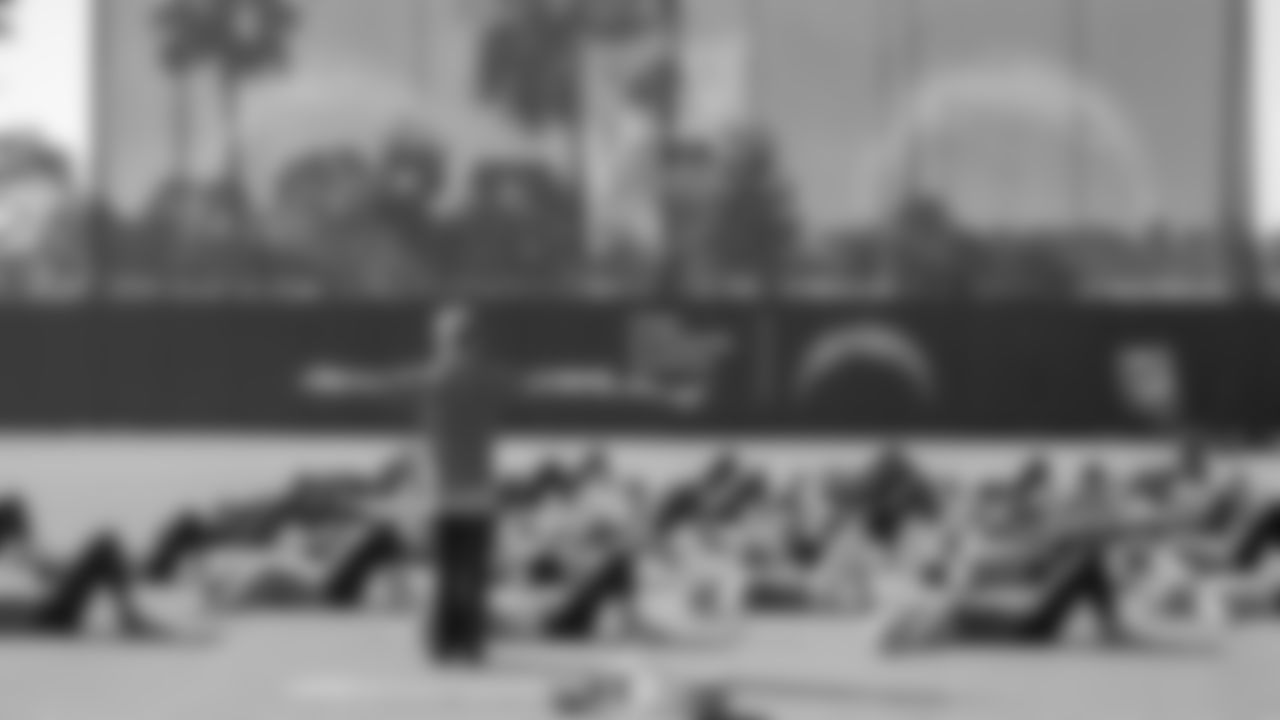 191008_Hoag_Yoga_117-24