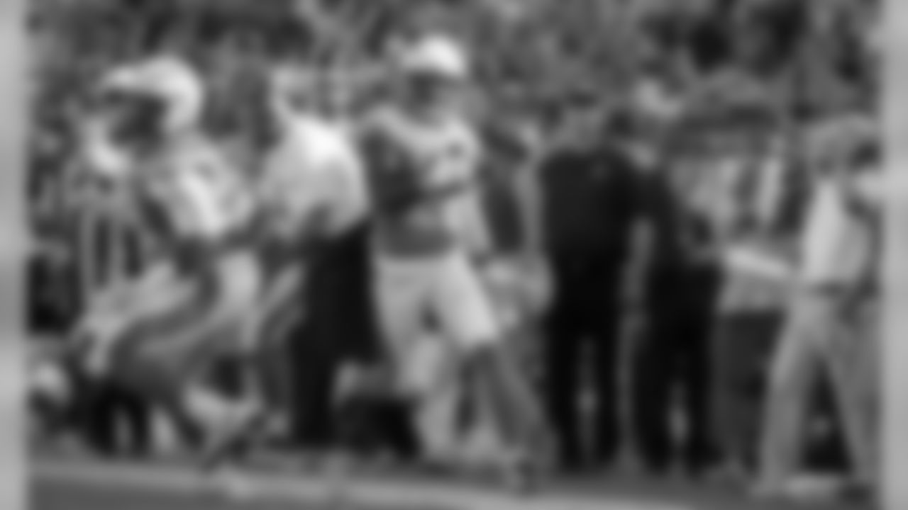 Chargers win 43-35 against the Tennessee Titans at Qualcomm Stadium