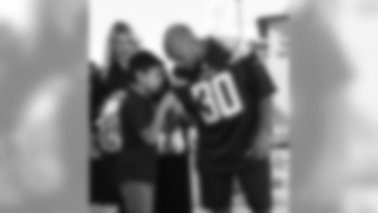 102417_play60_milk_070.jpg