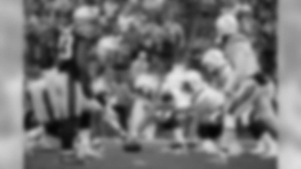 The New England Patriots and Los Angeles Chargers face off at the line of scrimmage during the first half of an NFL football game, Sunday, Oct. 29, 2017, in Foxborough, Mass. (AP Photo/Michael Dwyer)