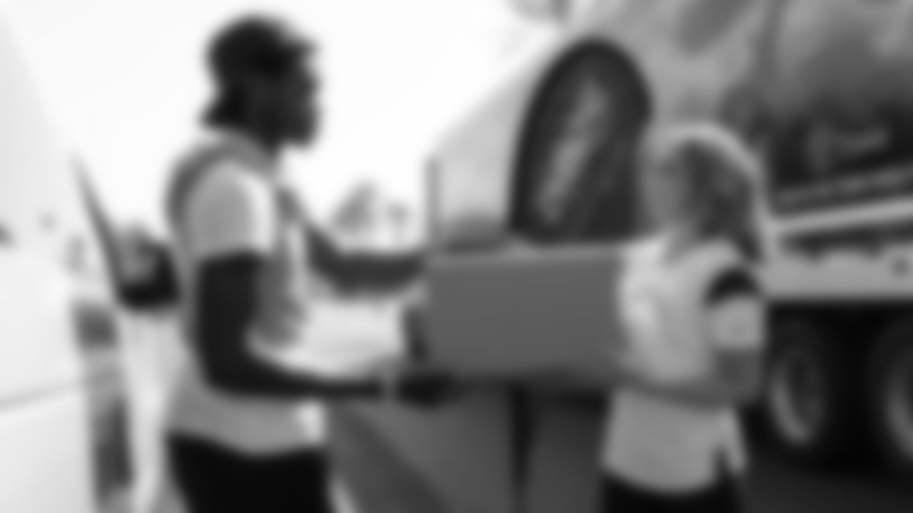190924_FoodDonation__CME_063