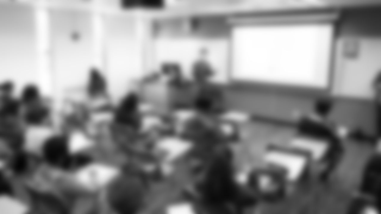 220312_CSULB_YouthSymposium_NV_128