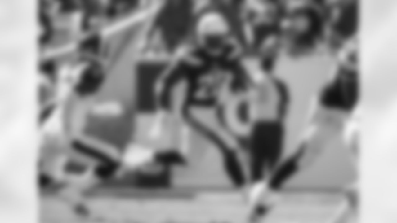 Los Angeles Chargers at Los Angeles Rams on Sunday, September 23, 2018 in Los Angeles, CA. Final score: 23-35