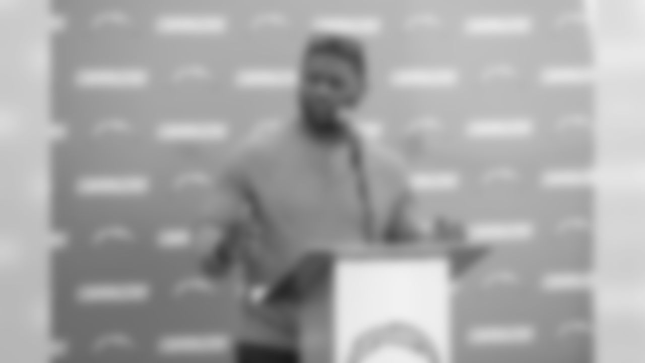 112718_Tyson_Food_Drive_010