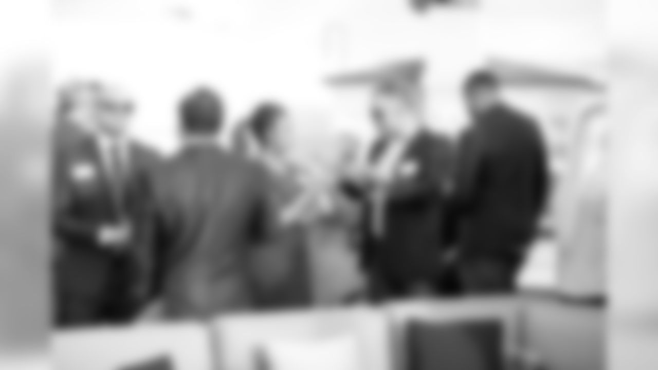 062718_PPB_EP_7903