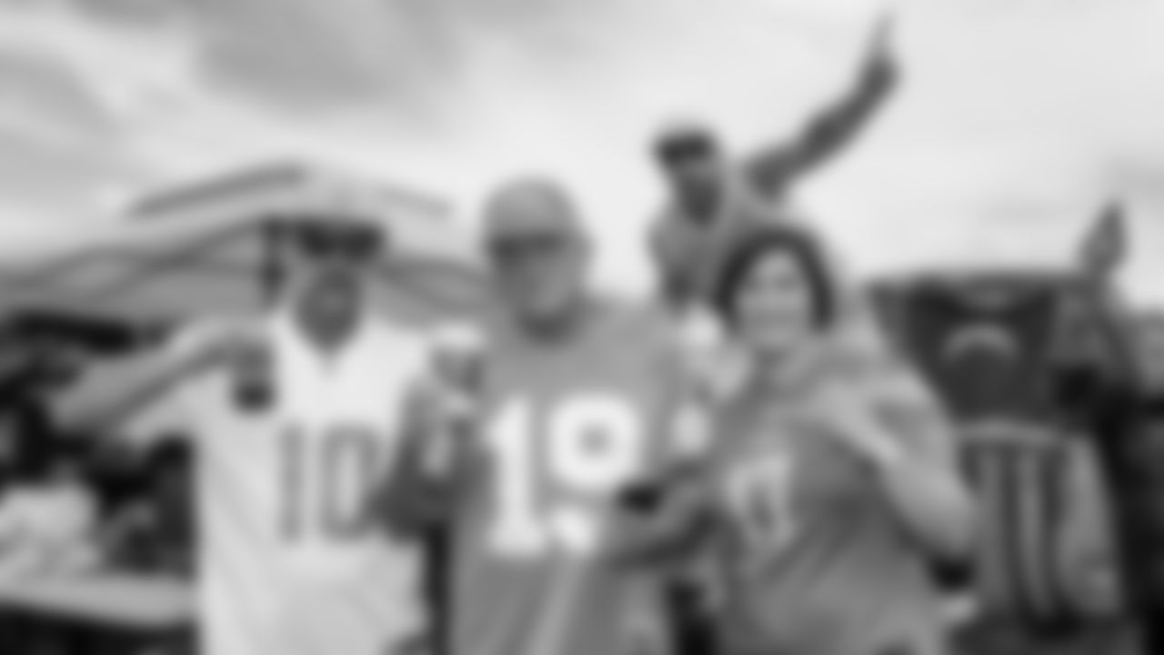 211004_BoltFam_015