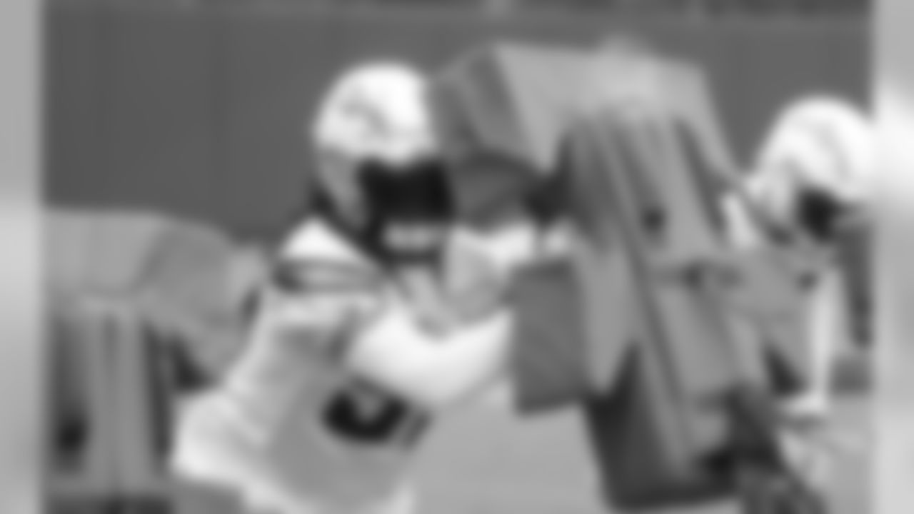 59 LB D'Juan Hines