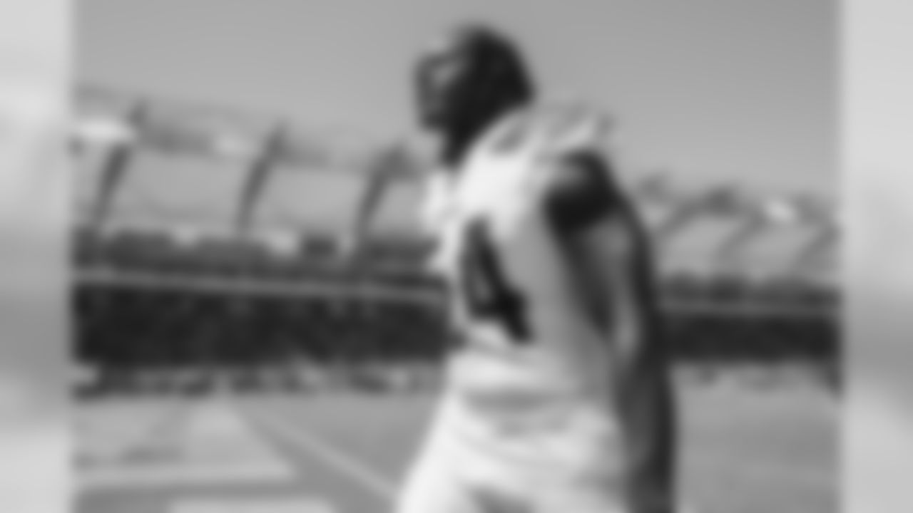 Melvin Ingram prepares to face the Kansas City Chiefs in the season opener from ROKiT Field at StubHub Center.