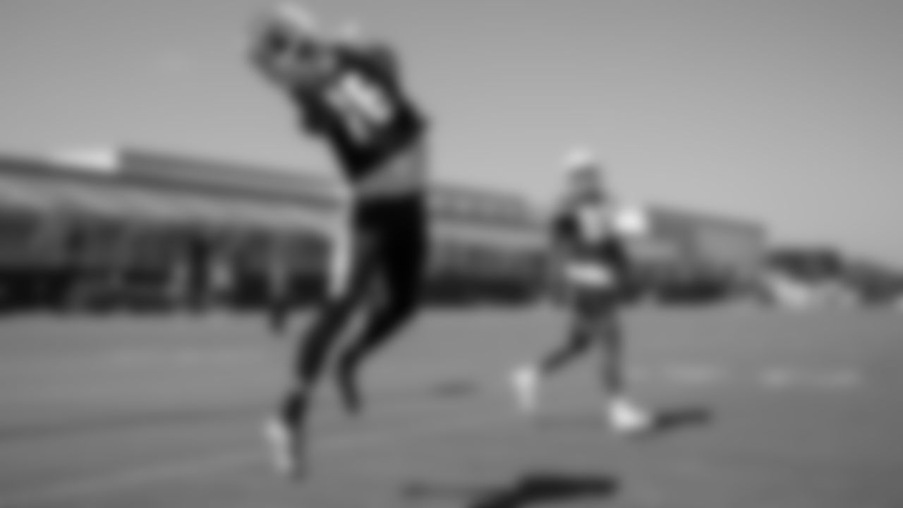 1017_CME_075-27