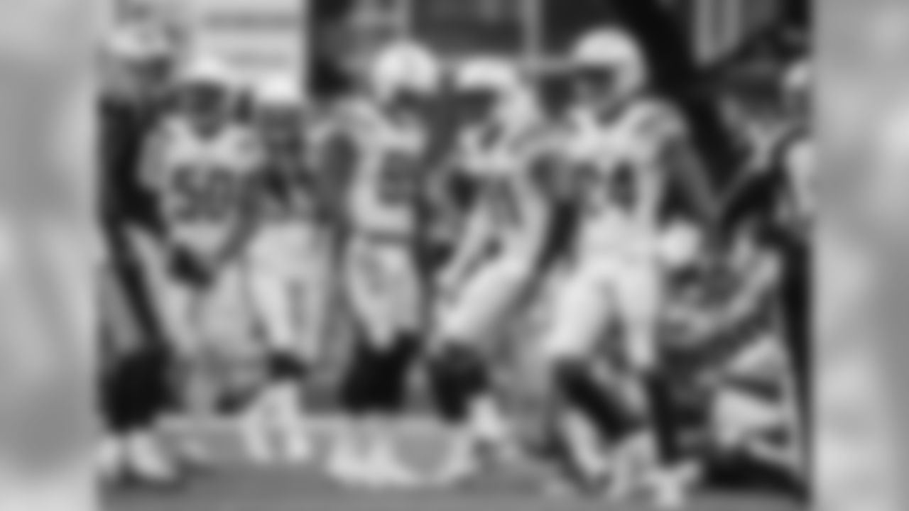 102917_lacvsne_435.jpg