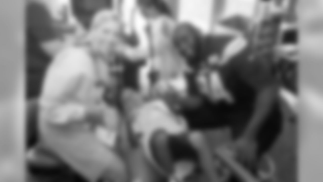 110618_TYean_Smile_081