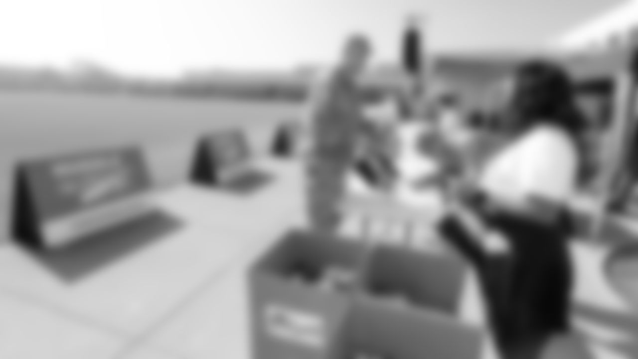 191112_CareKits_CME_015