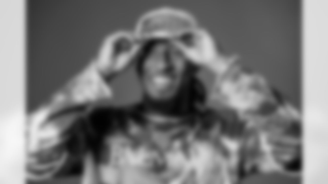 230428_JohnstonPortraits_TN_017
