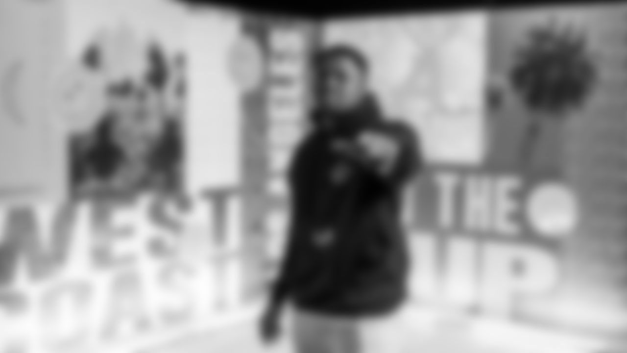 220316_KhalilMack_Studio_MN_062
