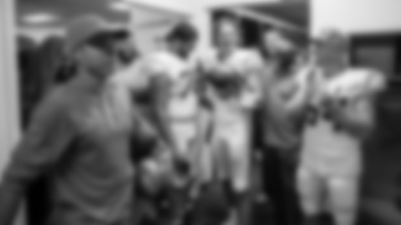 211022_LockerRoom_008