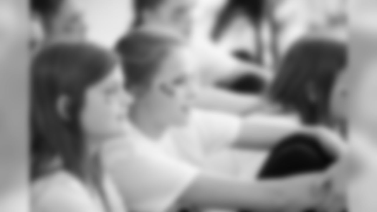 101818_CG_School_Visit_040