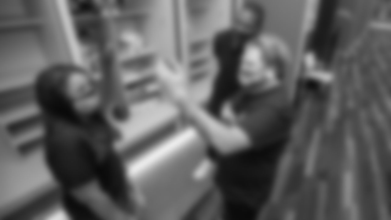 210526_SotoFamSoFi_004