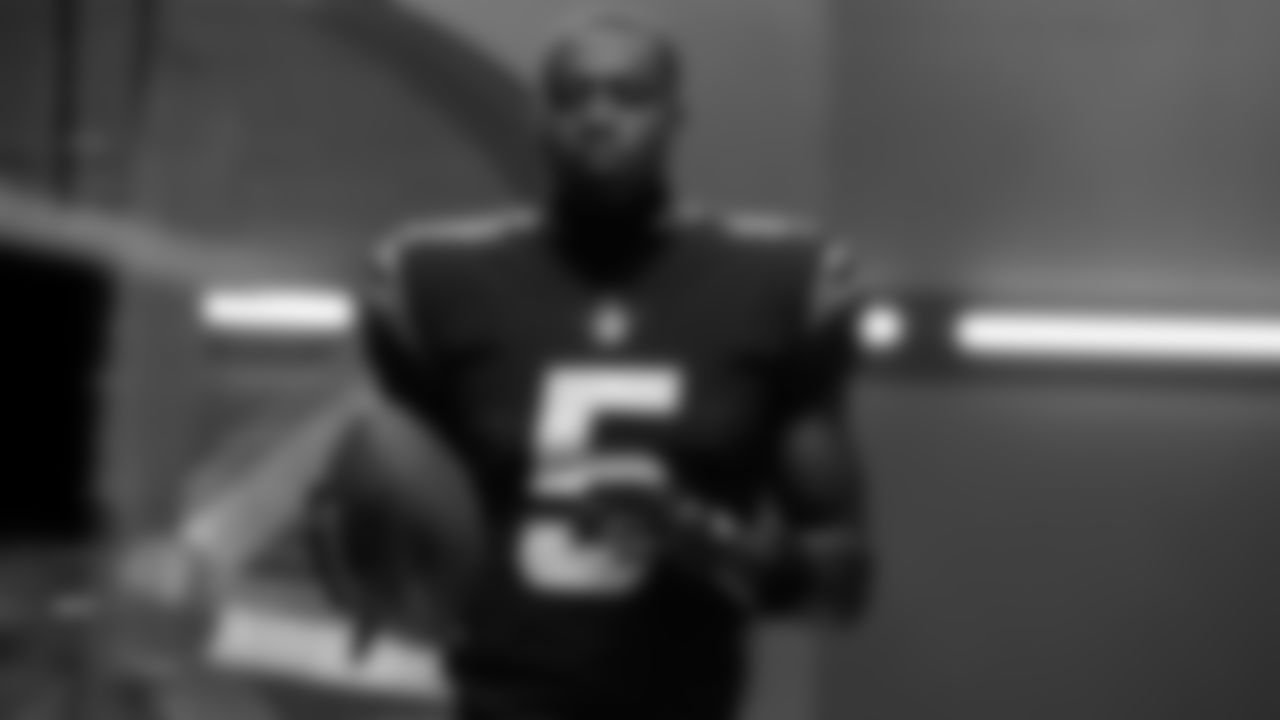 220630_OffenseMediaDay_078