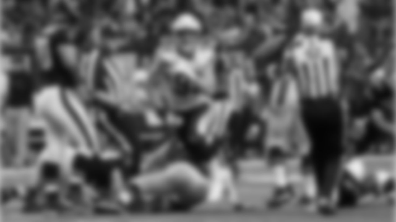 102316_sdvsatl_320_1.jpg