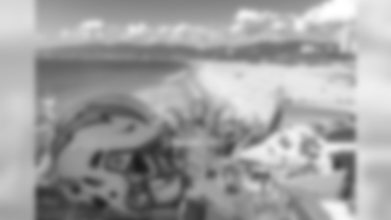 022318_Helmet_116