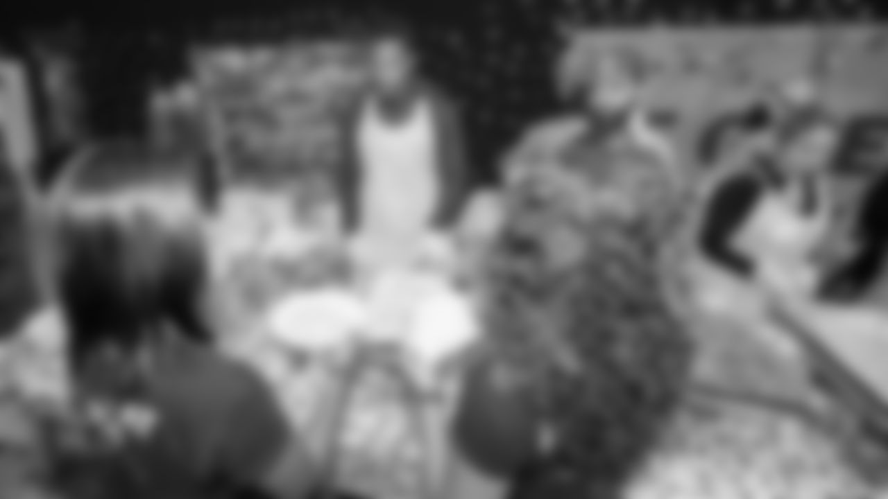 221122_DerwinJamesBGC_TN_010
