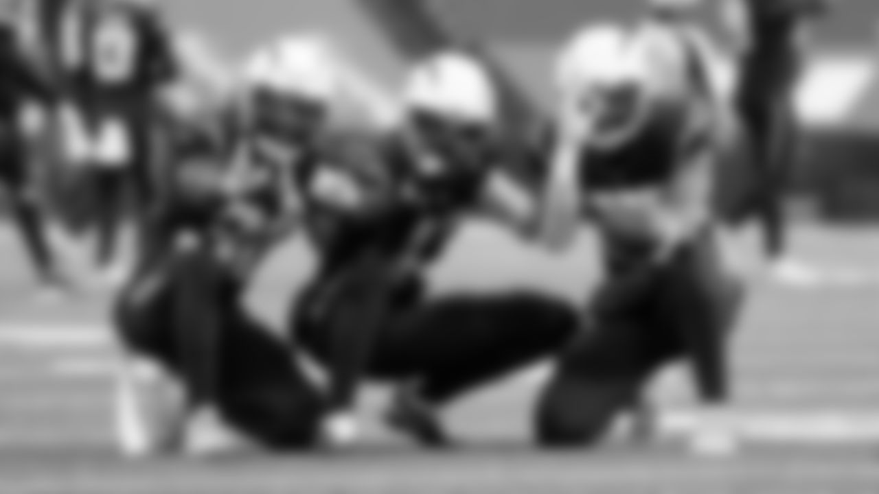 TopShots20_Defense_060